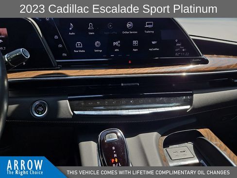 Used 2023 Cadillac Escalade Sport Platinum AWD/4WD image 25