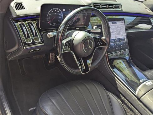 Certified 2023 Mercedes-Benz S 500 4MATIC image 2
