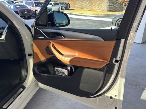 Used 2019 BMW X3 xDrive30i w/ M Sport Package 2 image 12