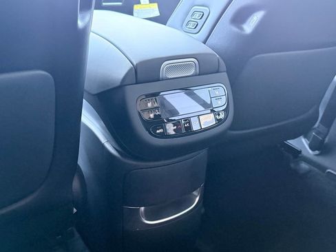 New 2026 Hyundai Ioniq 9 Calligraphy image 27