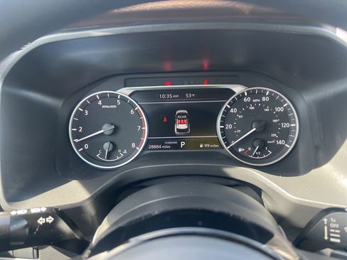 Used 2023 Nissan Rogue SV image 32