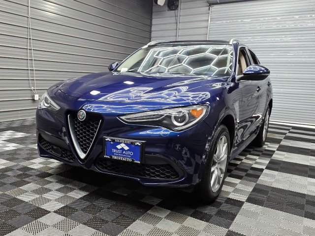 Used 2021 Alfa Romeo Stelvio Ti w/ Premium Package AWD/4WD image 49