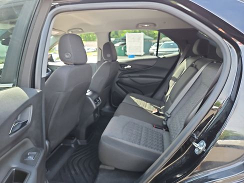 Used 2024 Chevrolet Equinox LT FWD image 10