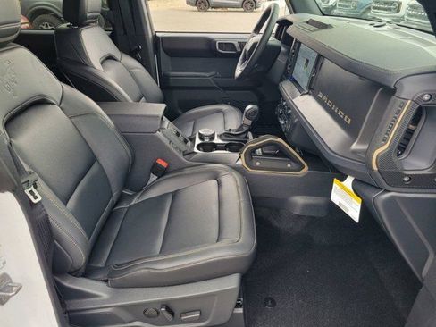 New 2025 Ford Bronco Badlands AWD/4WD image 14