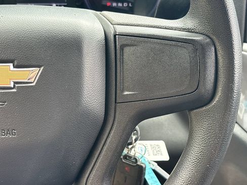Used 2019 Chevrolet Silverado 1500 Custom AWD/4WD image 19