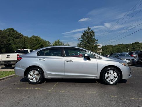 Used 2013 Honda Civic LX image 4