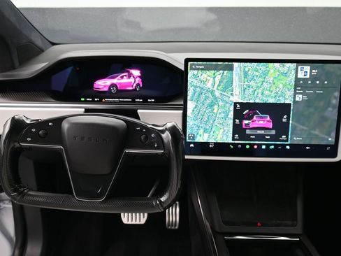 Used 2022 Tesla Model X Plaid AWD/4WD image 11