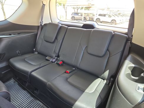 Used 2023 Nissan Armada Platinum w/ Captain's Chairs Package RWD image 27