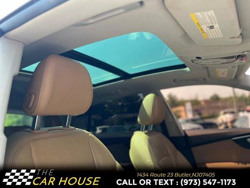 Used 2021 Audi Q8 Premium image 21