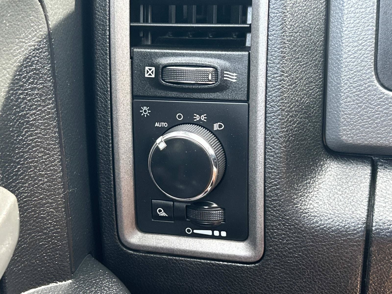 Used 2018 RAM 1500 Tradesman w/ Popular Equipment Group RWD image 34