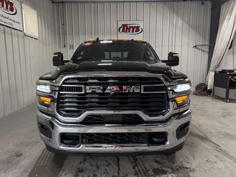 Used 2025 RAM 2500 Tradesman AWD/4WD image 14
