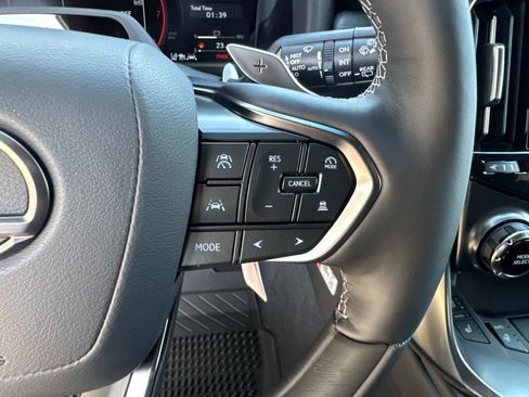 New 2026 Lexus LX 700h Luxury AWD/4WD image 30