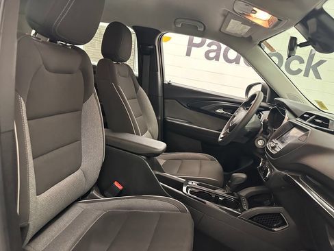 Used 2021 Chevrolet TrailBlazer LS AWD/4WD image 26