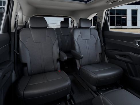 New 2026 Kia Sorento X-Line EX image 18