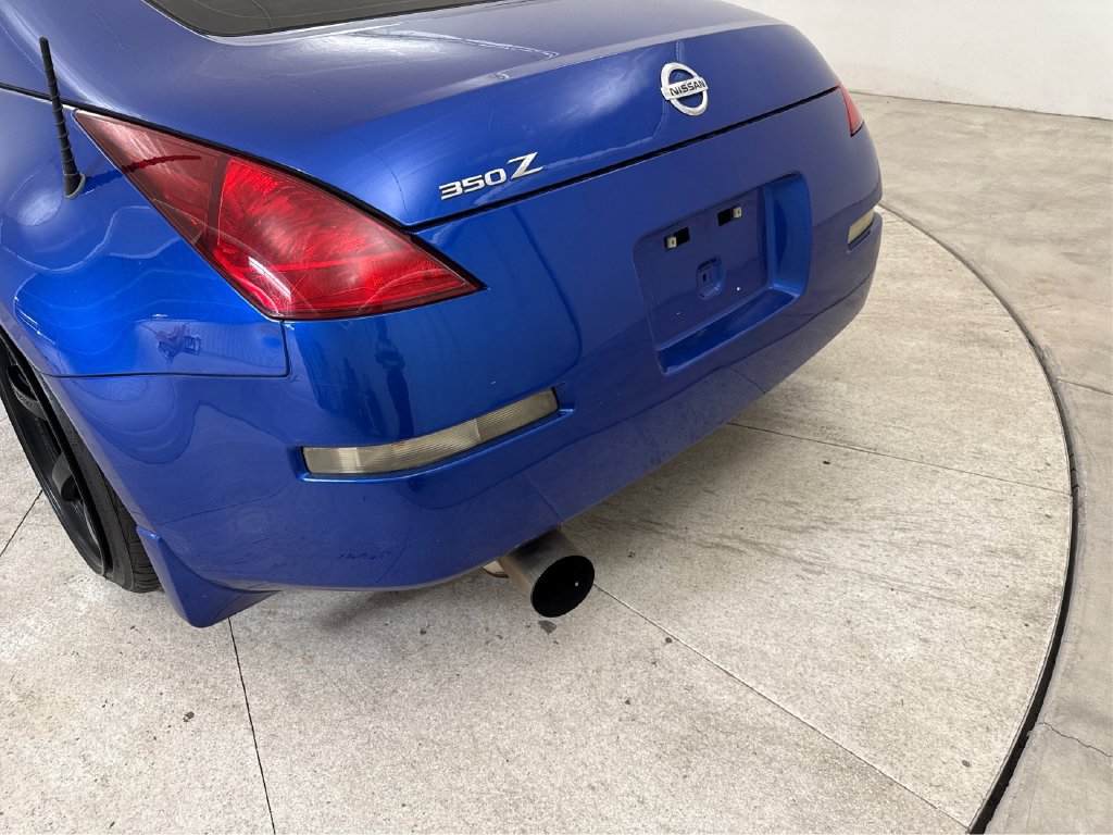 Used 2004 Nissan 350Z Coupe RWD image 20