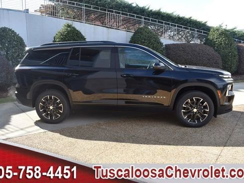 New 2026 Chevrolet Traverse LT w/ Sun and Wheel Package image 13