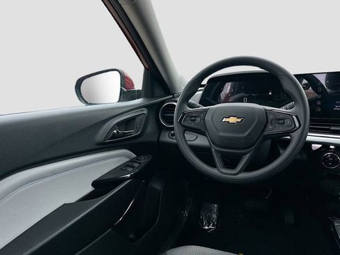 New 2026 Chevrolet Trax LT w/ LPO, Blackout Package image 22