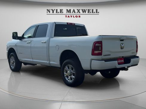 Used 2024 RAM 2500 Laramie AWD/4WD image 7