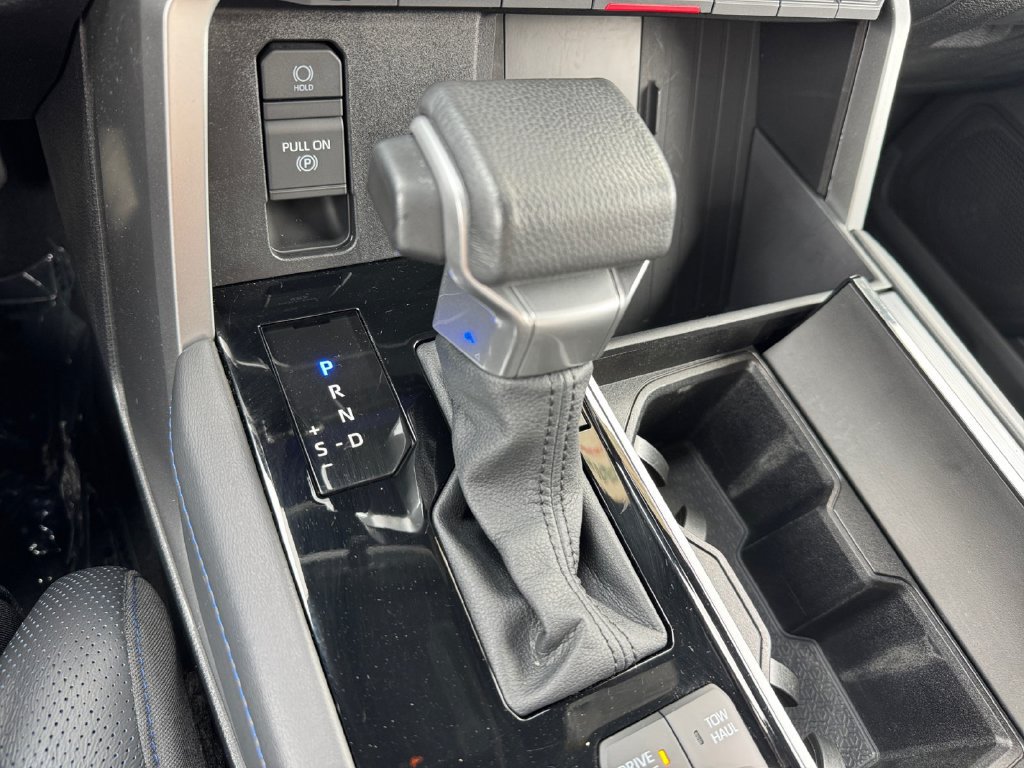 Used 2025 Toyota Tundra Platinum AWD/4WD image 25
