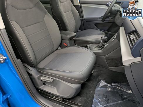 Used 2022 Volkswagen Taos SE image 29