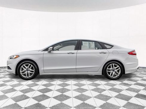 Used 2013 Ford Fusion SE FWD image 7