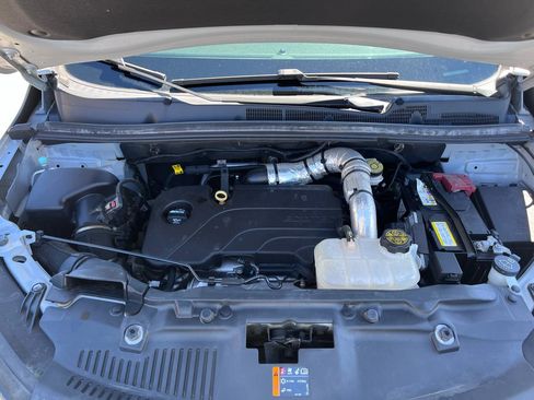 Used 2019 Buick Encore Essence AWD/4WD image 39