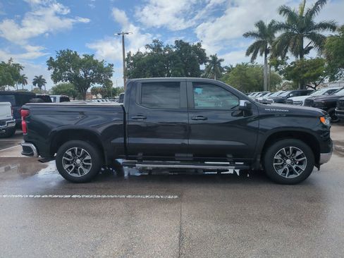 Used 2023 Chevrolet Silverado 1500 LT w/ All Star Edition Plus image 5