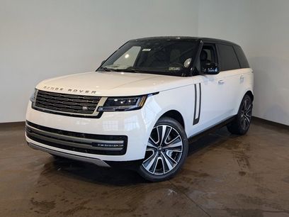 New 2025 Land Rover Range Rover SE