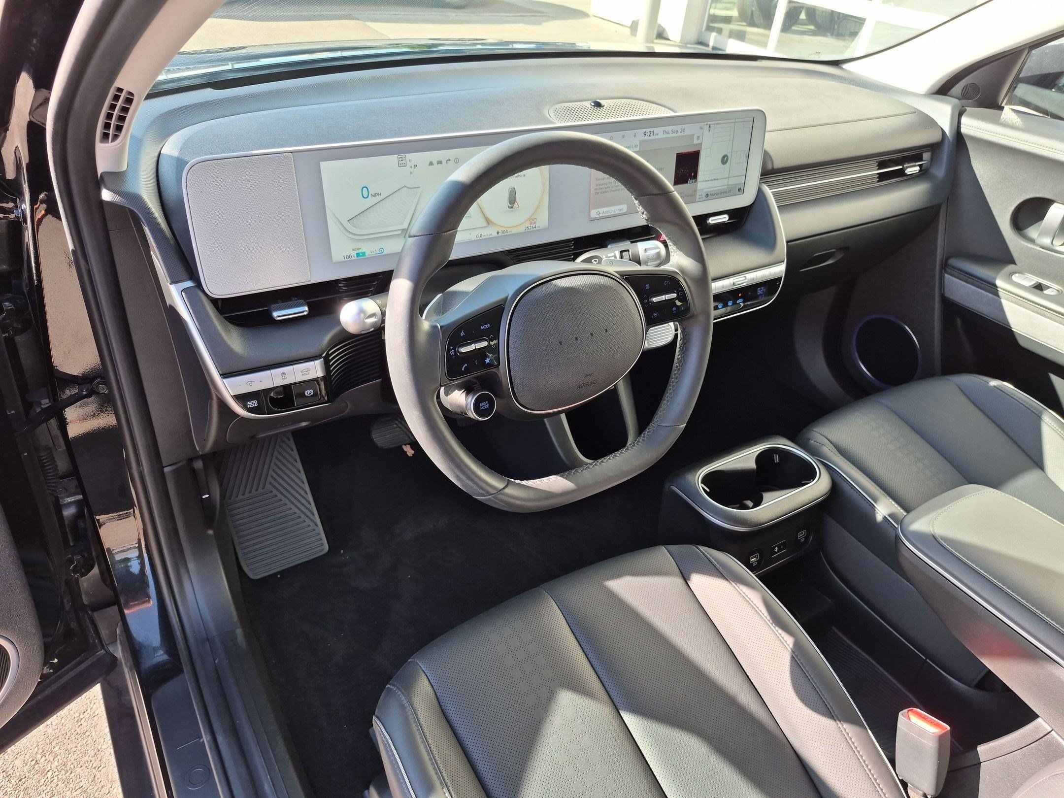 Used 2023 Hyundai Ioniq 5 SEL w/ Cargo Package AWD/4WD image 17