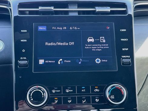 Used 2023 Hyundai Santa Cruz SEL w/ Activity Package AWD/4WD image 14