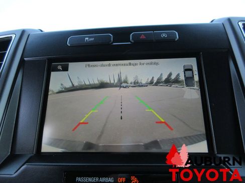 Used 2015 Ford F150 XLT w/ Equipment Group 302A Luxury image 16