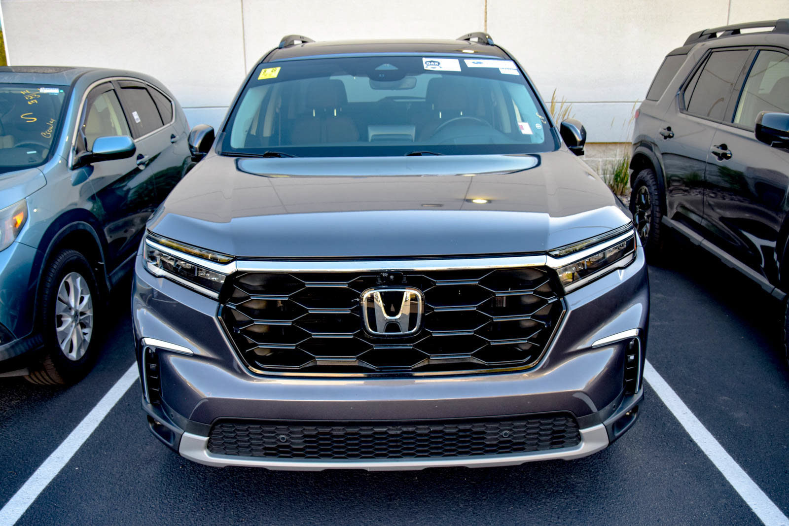 Used 2023 Honda Pilot Elite image 3