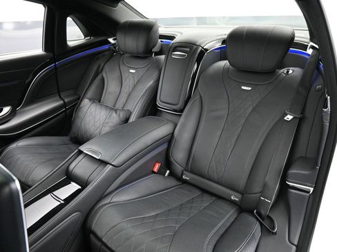Used 2017 Mercedes-Benz Maybach S 600 image 30
