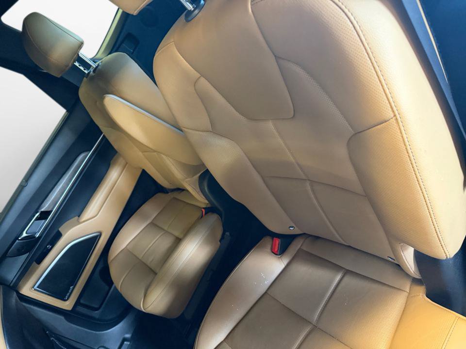 Used 2022 Kia Telluride SX w/ Towing Package FWD image 15