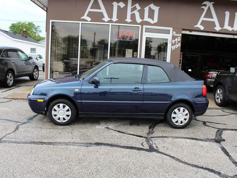 Used 2001 Volkswagen Cabrio GL image 6
