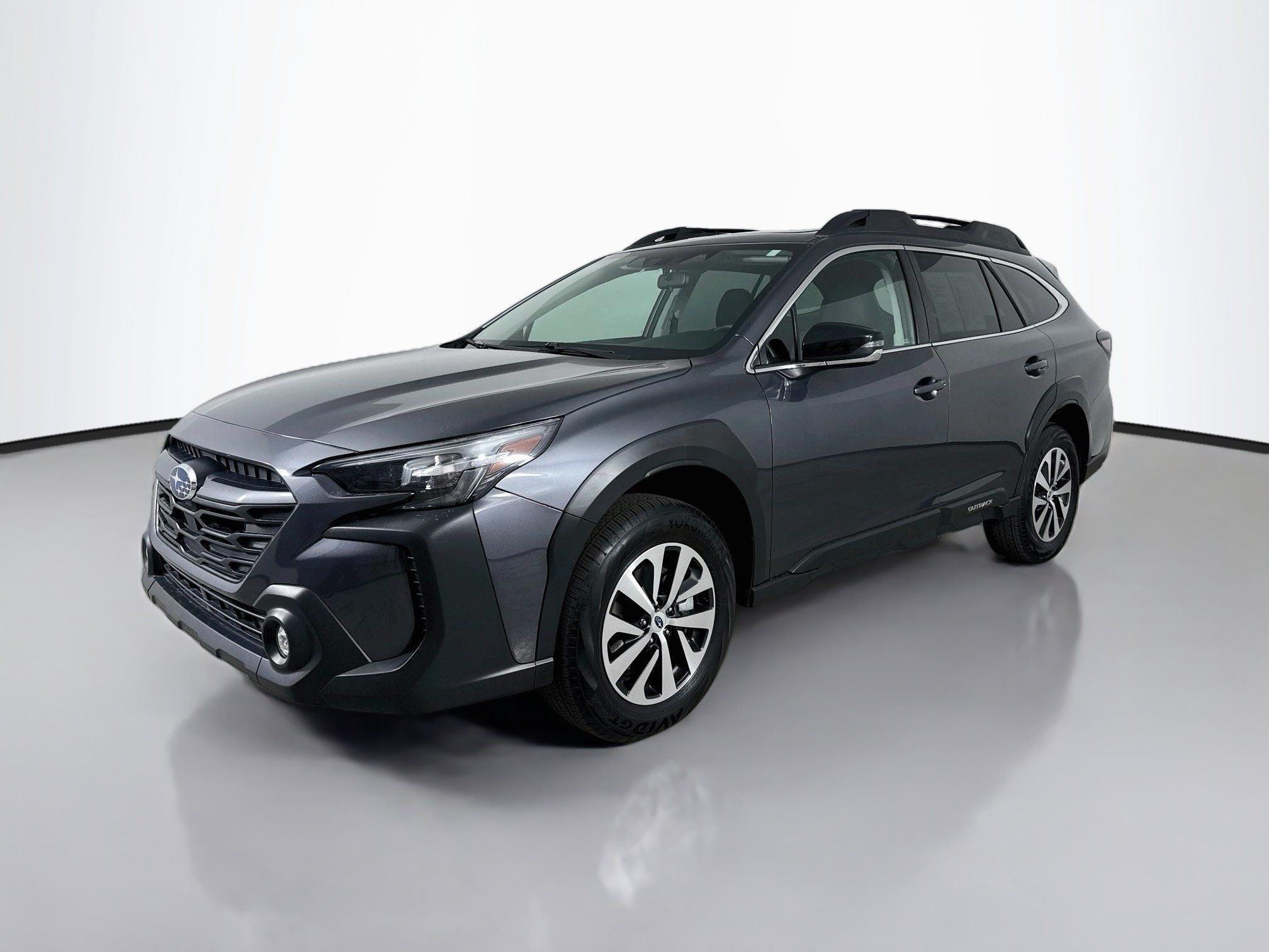 Used 2025 Subaru Outback Premium AWD/4WD image 3