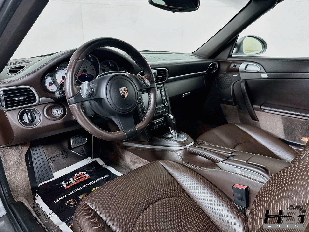 Used 2011 Porsche 911 Turbo AWD/4WD image 9