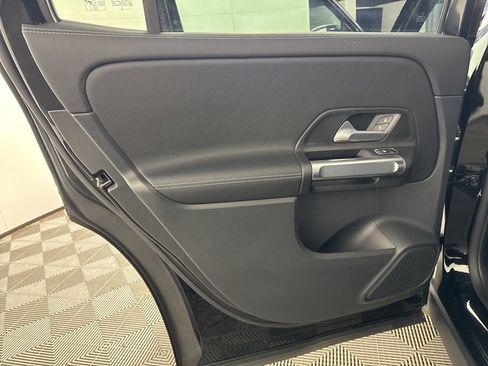 Certified 2022 Mercedes-Benz GLB 250 GLB 250 image 18