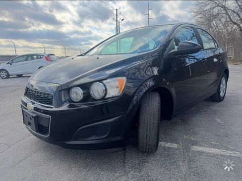 Used 2012 Chevrolet Sonic LS image 1