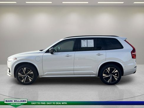 Used 2023 Volvo XC90 T8 Plus image 6