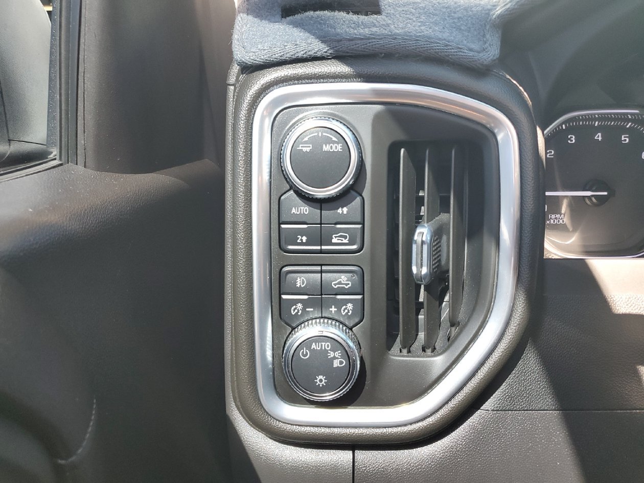Used 2022 GMC Sierra 1500 Elevation w/ LPO, Elevation Black Package AWD/4WD image 30