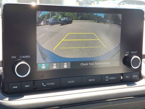 Certified 2023 Honda Accord EX image 18