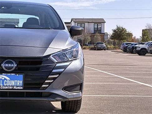 Used 2024 Nissan Versa S w/ S Plus Package image 11