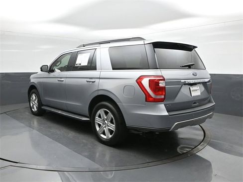Used 2021 Ford Expedition XLT image 5