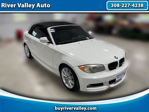 Used 2012 BMW 128i Convertible RWD image 1