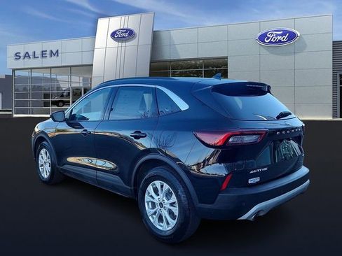 Certified 2023 Ford Escape Active w/ Tech Pack #2 image 4