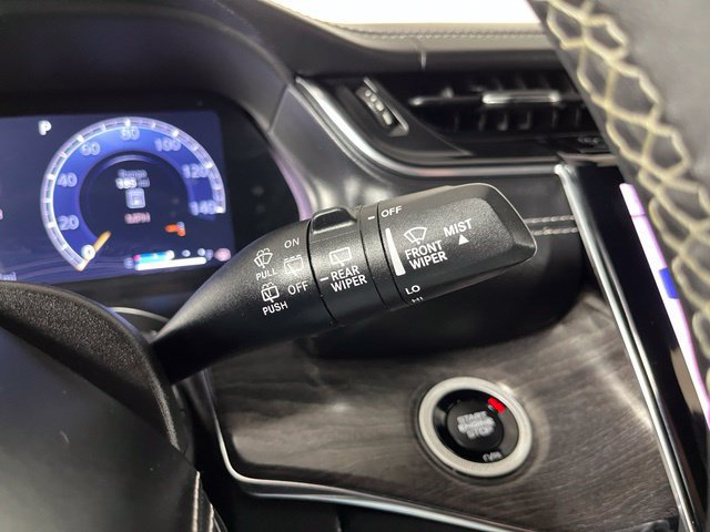 Used 2023 Jeep Grand Cherokee Overland AWD/4WD image 24
