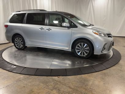 Used 2020 Toyota Sienna Limited