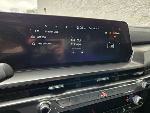 Used 2025 Kia Telluride S AWD/4WD image 23