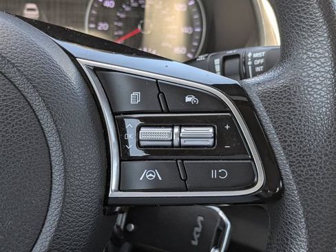 Certified 2024 Kia Forte LXS FWD image 22